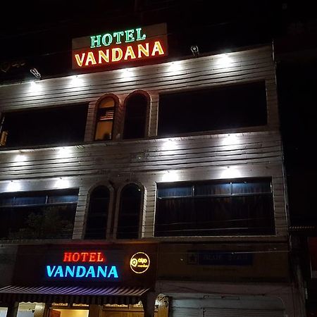 Hotel Vandana コーター エクステリア 写真